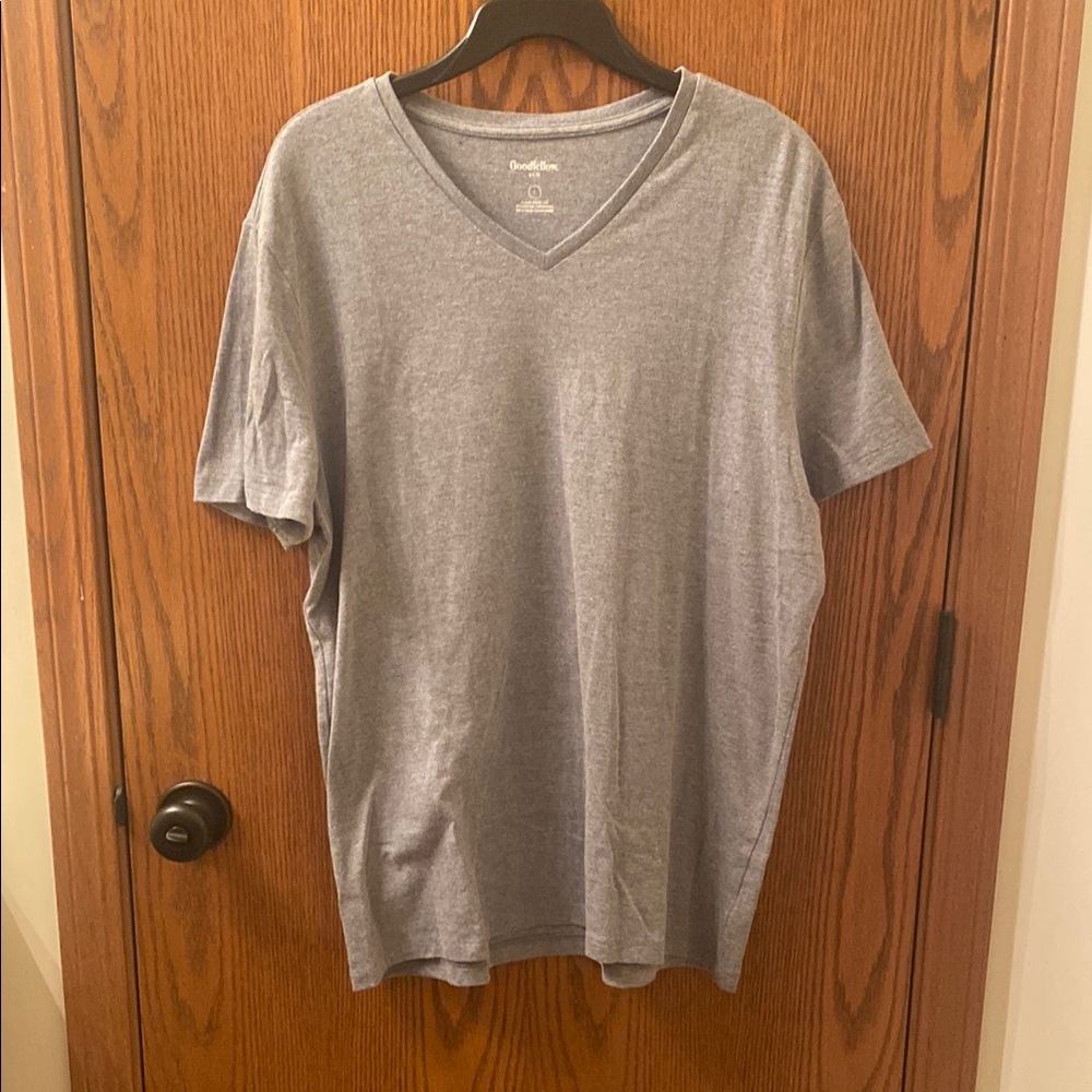 Mens Gray V-Neck T-Shirt